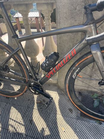 Used Specialized Diverge SRAM Force eTap AXS 2023 Road & Gravel, Light Gray — image 3 of 10