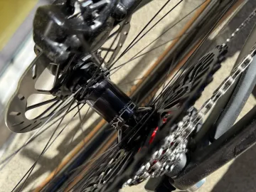 Used BMC Fourstroke 01 TEAM 2024 Mountainbike, Black — image 8 of 9