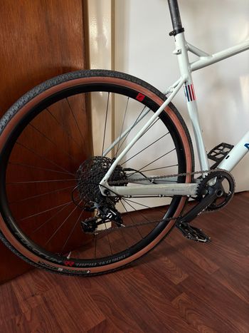 Gebrauchtes Marin Dsx SRAM Apex 2023 Road & Gravel, Hellgrau — Bild 2 von 7