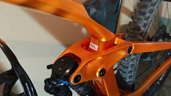 Used Trek Slash 9.8 XT 2021 2021 Mountainbike, Orange, 29 — image 4 of 14