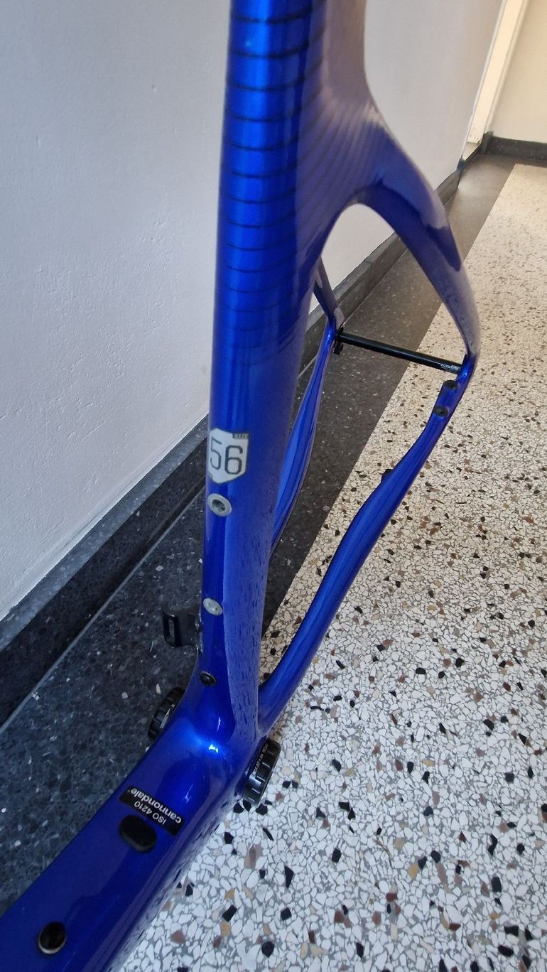 Used Cannondale SuperSix EVO 2 2023 Road & Gravel, Blue — image 10 of 12