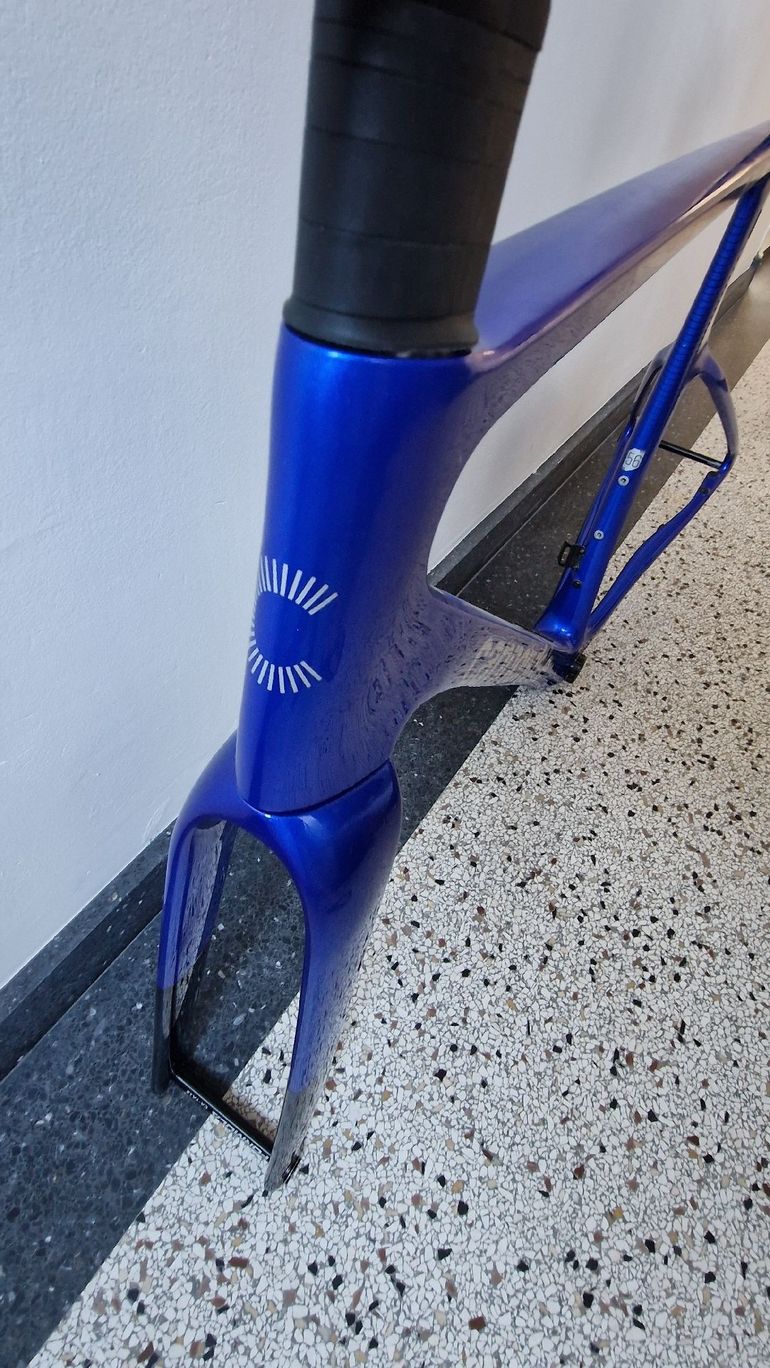 Used Cannondale SuperSix EVO 2 2023 Road & Gravel, Blue — image 4 of 12