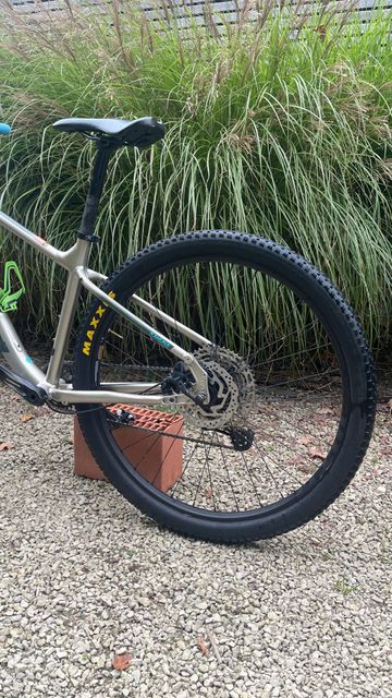 Used Kona Kahuna 2022 2022 Mountainbike, Light Gray, 29 — image 4 of 4