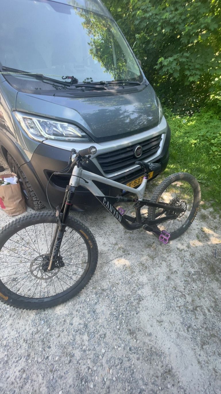 Used Canyon Spectral 125 AL 5 2024 2024 Mountainbike — image 2 of 18