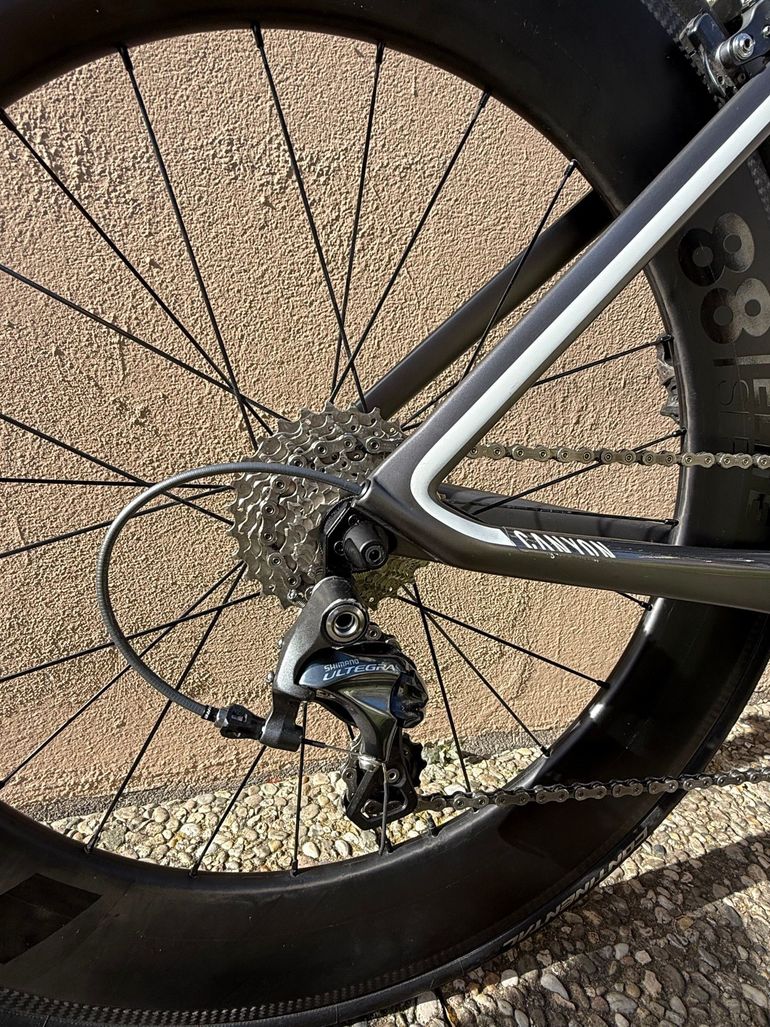 Used Canyon Speedmax Shimano Ultegra 2019 Road & Gravel, Light Gray — image 4 of 7