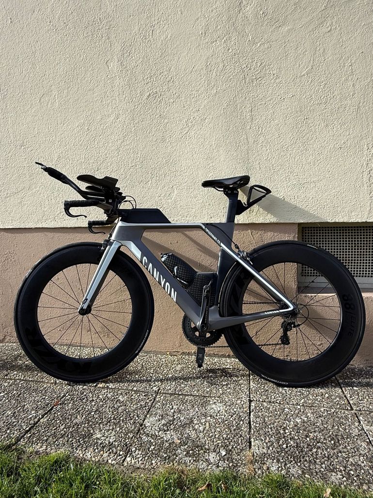 Used Canyon Speedmax Shimano Ultegra 2019 Road & Gravel, Light Gray — image 2 of 7