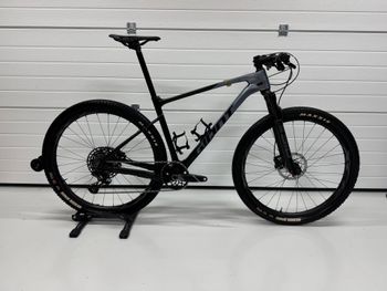 Used Giant Xtc SRAM NX Eagle 2022 MTB