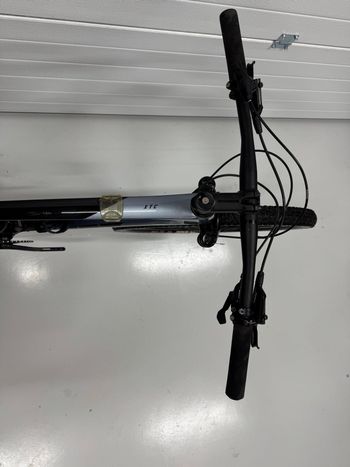 Used Giant Xtc SRAM NX Eagle 2022 Mountainbike, Blue — image 4 of 4