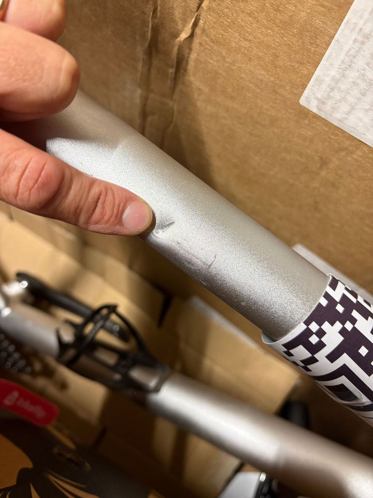 Used Salsa Warbird SRAM Force 2020 Road & Gravel, Light Gray — image 8 of 8