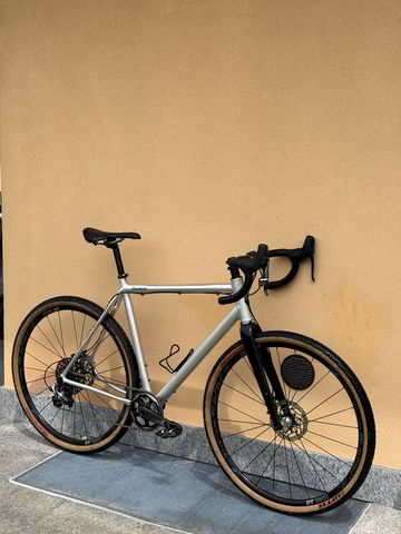 Used Salsa Warbird SRAM Force 2020 Road & Gravel, Light Gray — image 5 of 8