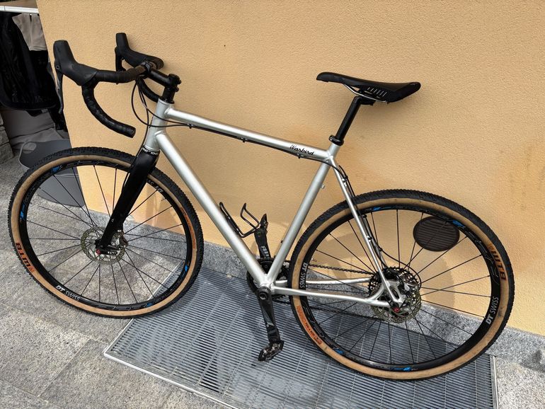 Used Salsa Warbird SRAM Force 2020 Road & Gravel, Light Gray — image 2 of 8