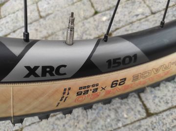 Sensa Fiori Elite Ltd 2023 2023 Mountainbike usato, Nero — immagine 9 di 9