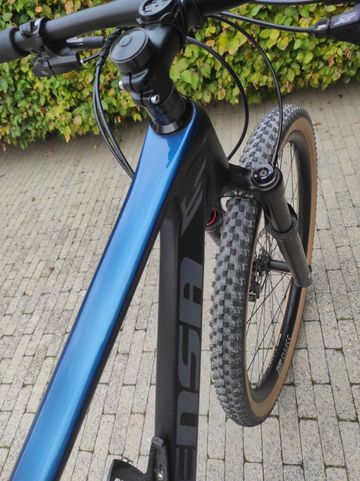 Sensa Fiori Elite Ltd 2023 2023 Mountainbike usato, Nero — immagine 8 di 9