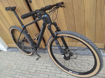 Sensa Fiori Elite Ltd 2023 2023 Mountainbike usato, Nero — immagine 3 di 9