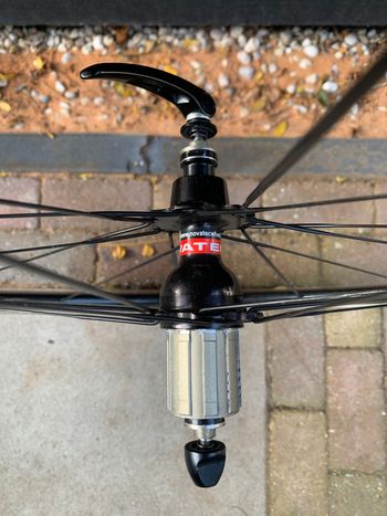 Used Giant Trinity Shimano 105 2019 Road & Gravel, Green — image 5 of 16