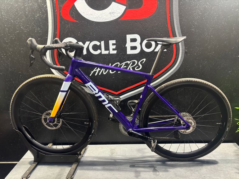 Used BMC Kaius 01 THREE 2024 2024 Road & Gravel, Purple — image 3 of 3