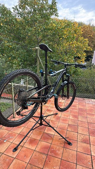 Used Giant Trance X 29 1 2023 2023 Mountainbike, Black, 29 — image 2 of 4