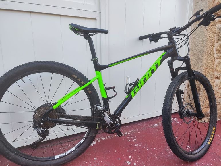 Used Giant Fathom 29 2 2017 2017 Mountainbike, Green, 29 — image 3 of 5
