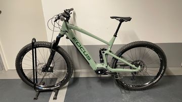 Used Focus THRON² 6.9 2020 2020 Mountainbike, Green, 29 — image 11 of 15