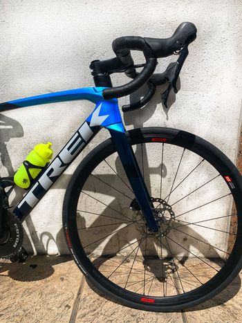 Used Trek Émonda SL 5 Disc 2022 2022 Road & Gravel, Blue — image 3 of 3