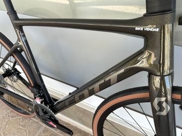 Käytetty Scott Addict 10 2024 2024 Road & Gravel — kuva 5 / 8