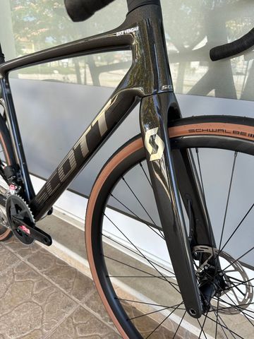 Käytetty Scott Addict 10 2024 2024 Road & Gravel — kuva 3 / 8