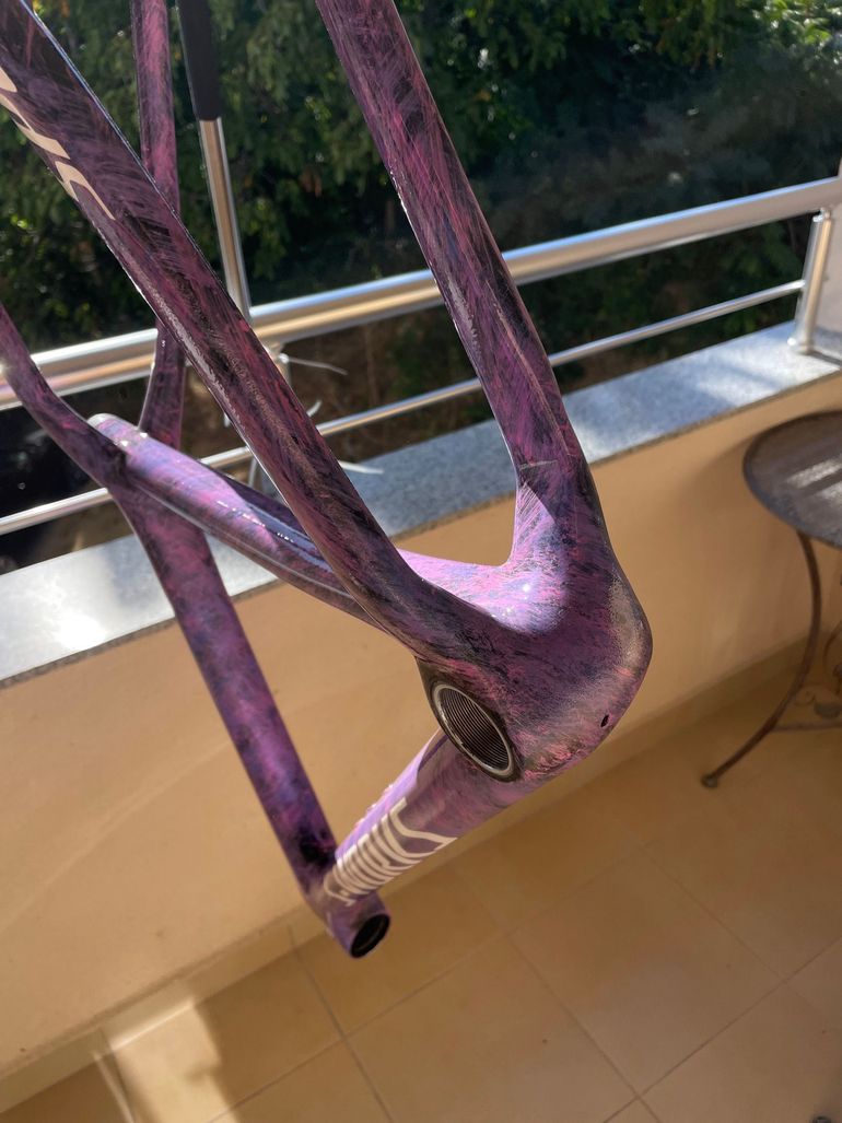 Used Specialized Epic Frameset 2023 Mountainbike, Purple, 29 — image 13 of 18