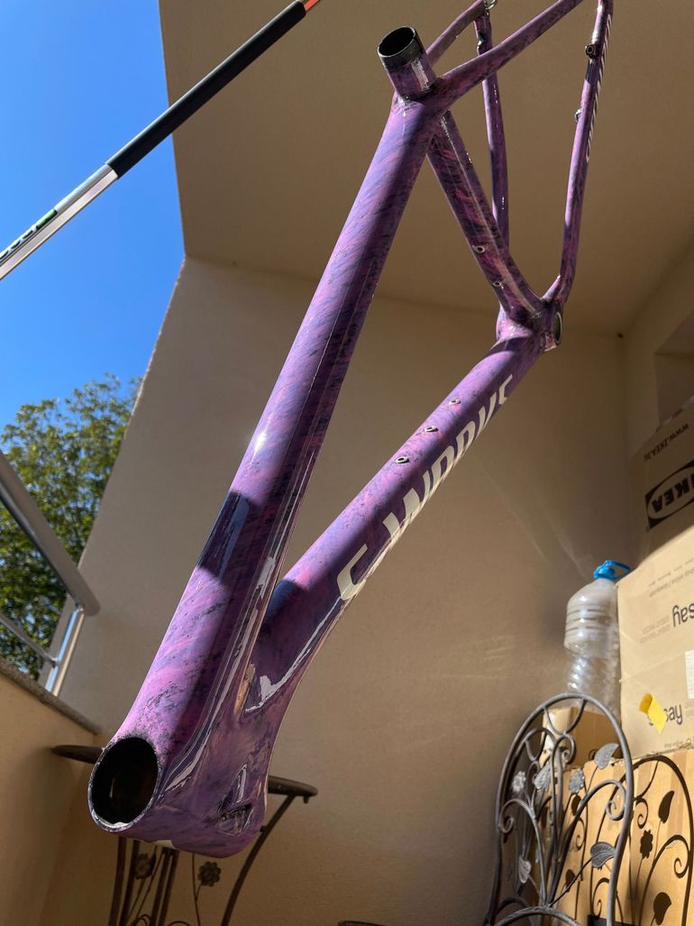 Used Specialized Epic Frameset 2023 Mountainbike, Purple, 29 — image 15 of 18