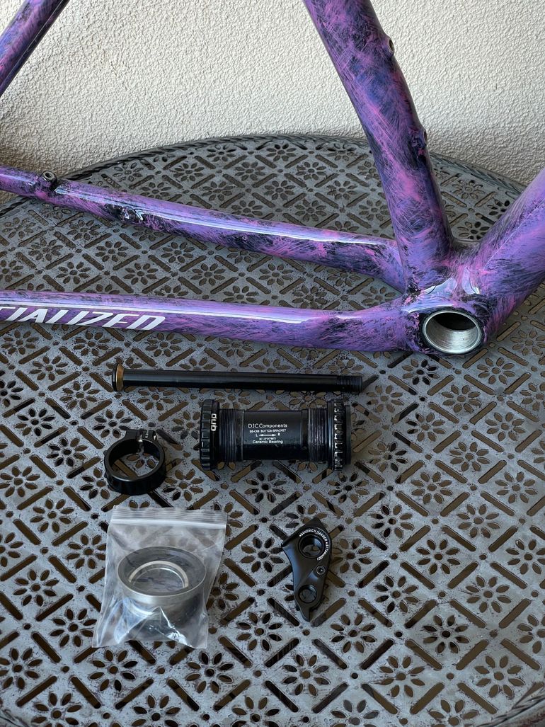 Used Specialized Epic Frameset 2023 Mountainbike, Purple, 29 — image 17 of 18