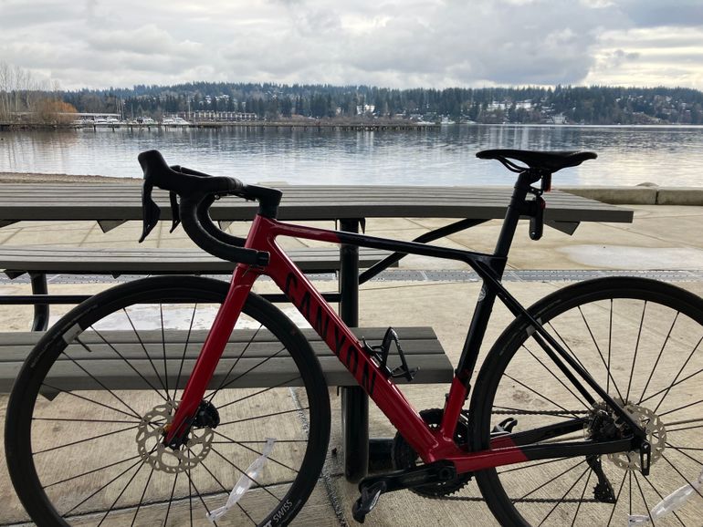 Used Canyon Ultimate CF SL 7 Di2 2024 2024 Road & Gravel, Red — image 7 of 26