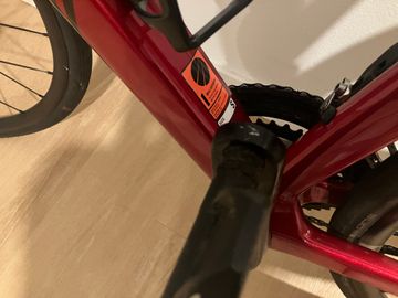 Used Canyon Ultimate CF SL 7 Di2 2024 2024 Road & Gravel, Red — image 3 of 26