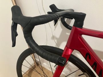 Used Canyon Ultimate CF SL 7 Di2 2024 2024 Road & Gravel, Red — image 9 of 26