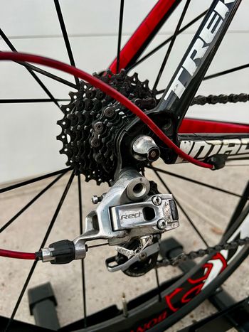 Used Trek Madone 6.9 Red 2009 2009 Road & Gravel, Black — image 2 of 12