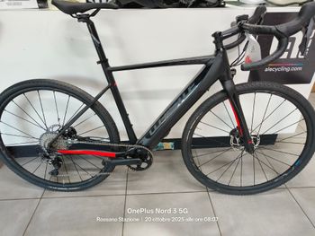 Used Whistle Gravel Flow ADV Ride Fazua 2025 Road & Gravel