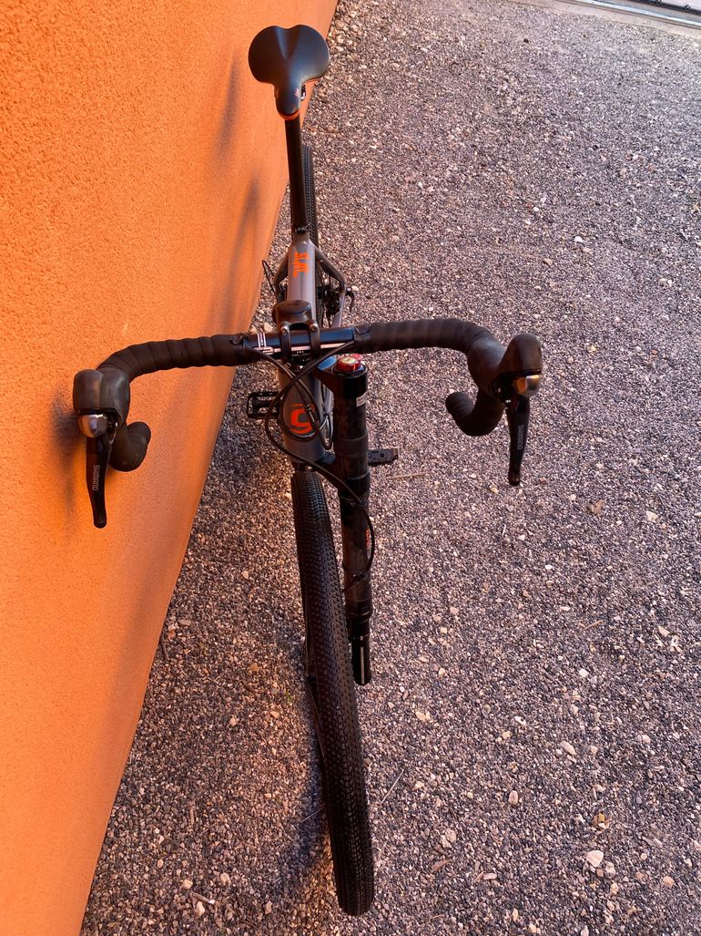 Used Cannondale Slate 2016 Road & Gravel, Light Gray — image 3 of 6