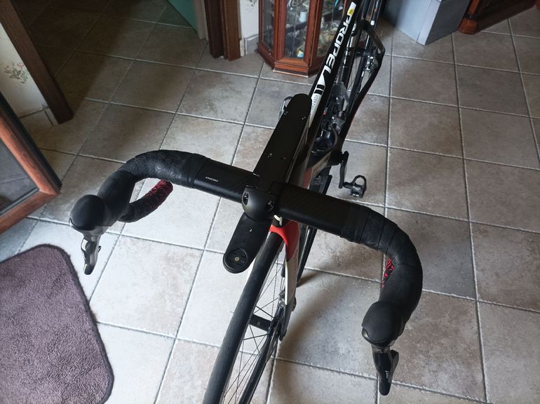 Used Giant Propel Advanced Pro Disc 2019 2019 Road & Gravel, Red — image 9 of 13