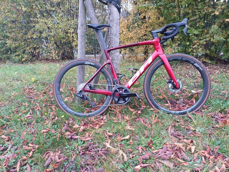 Used BH RS1 3.5 2024 2024 Road & Gravel, Red — image 3 of 6