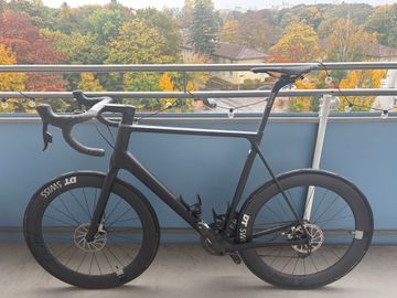 Used Canyon Ultimate SRAM Red eTap 2018 Road & Gravel, Black — image 2 of 3