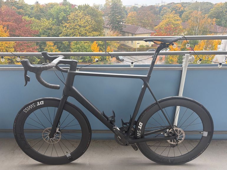Used Canyon Ultimate SRAM Red eTap 2018 Road & Gravel, Black — image 2 of 3