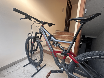 Used Orbea OCCAM H30 2022 2022 Mountainbike, Red, 29 — image 1 of 17
