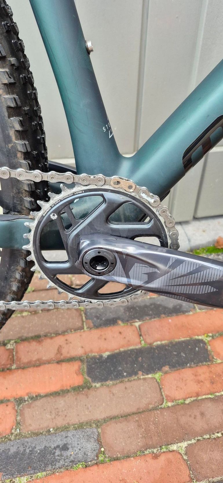 Used Mondraker PODIUM 2024 2024 Mountainbike, Green, 29 — image 7 of 11