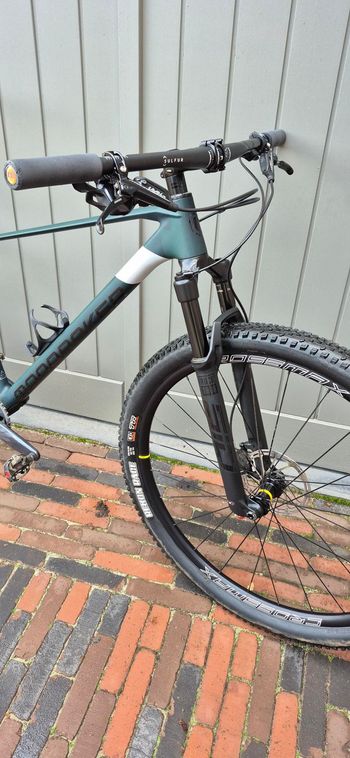 Used Mondraker PODIUM 2024 2024 Mountainbike, Green, 29 — image 2 of 11