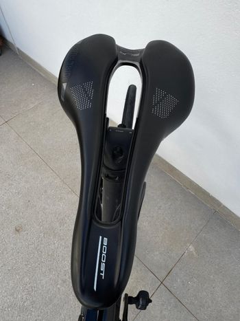 Used Orbea ORCA M21eLTD 2021 2021 Road & Gravel, Black — image 4 of 7