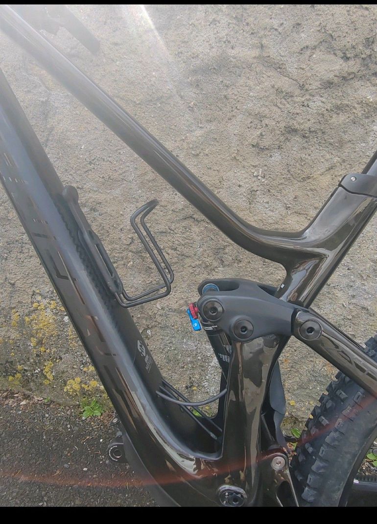 Used Lapierre Zesty Shimano Deore XT 2024 Mountainbike, Black — image 2 of 4