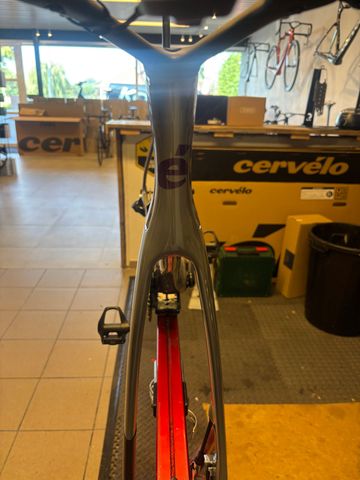 Used Cervélo S5 Force eTap AXS 2024 2024 Road & Gravel, Light Gray — image 3 of 11