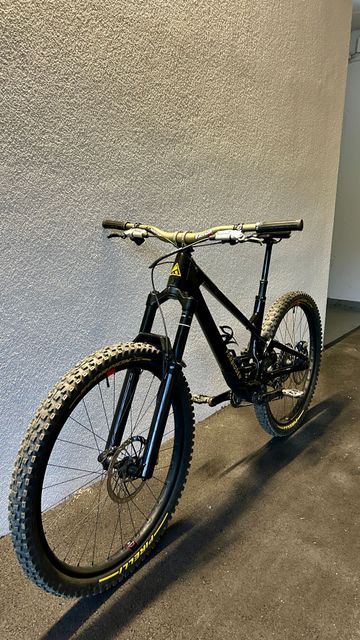 Used Forbidden Druid X0 AXS 29 2023 Frameset 2023 Mountainbike, Black, 29 — image 1 of 7