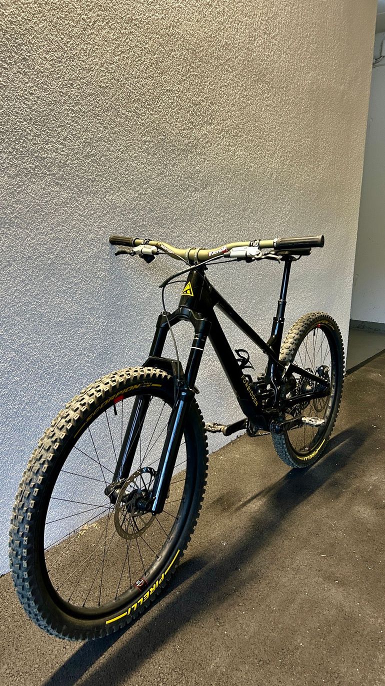 Used Forbidden Druid X0 AXS 29 2023 Frameset 2023 Mountainbike, Black, 29 — image 1 of 7