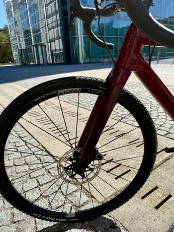 Used BMC URS FOUR 2020 2020 Road & Gravel, Red — image 7 of 8