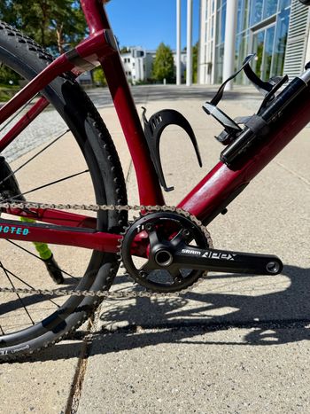 Used BMC URS FOUR 2020 2020 Road & Gravel, Red — image 4 of 8