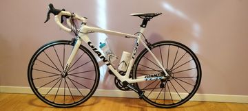 Used Giant TCR Advanced SL 1 2017 2017 Road & Gravel, White — image 1 of 10